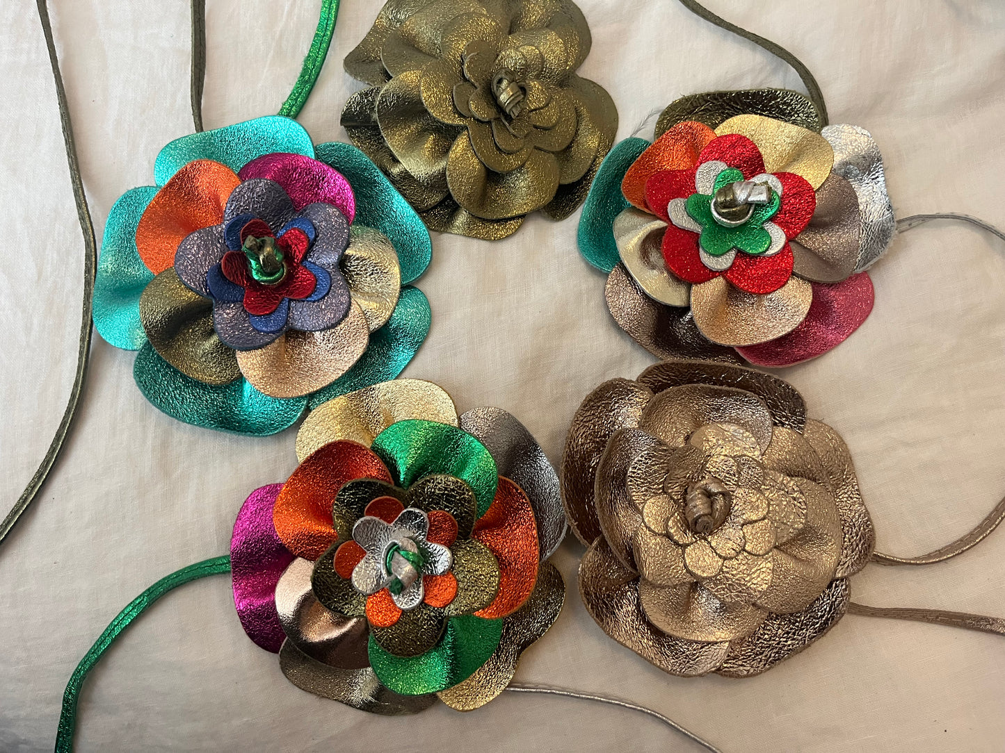 Artisan Rosette Leather Belt- Multicolored