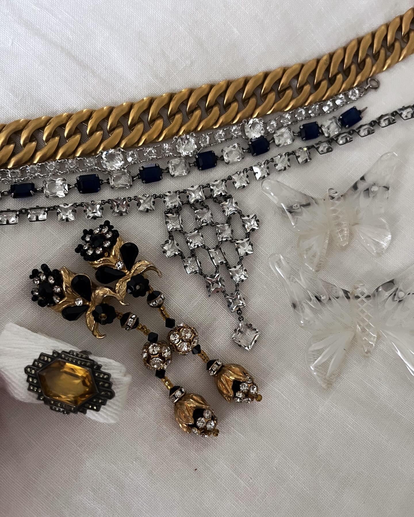 Art Deco Crystal Drop Necklace