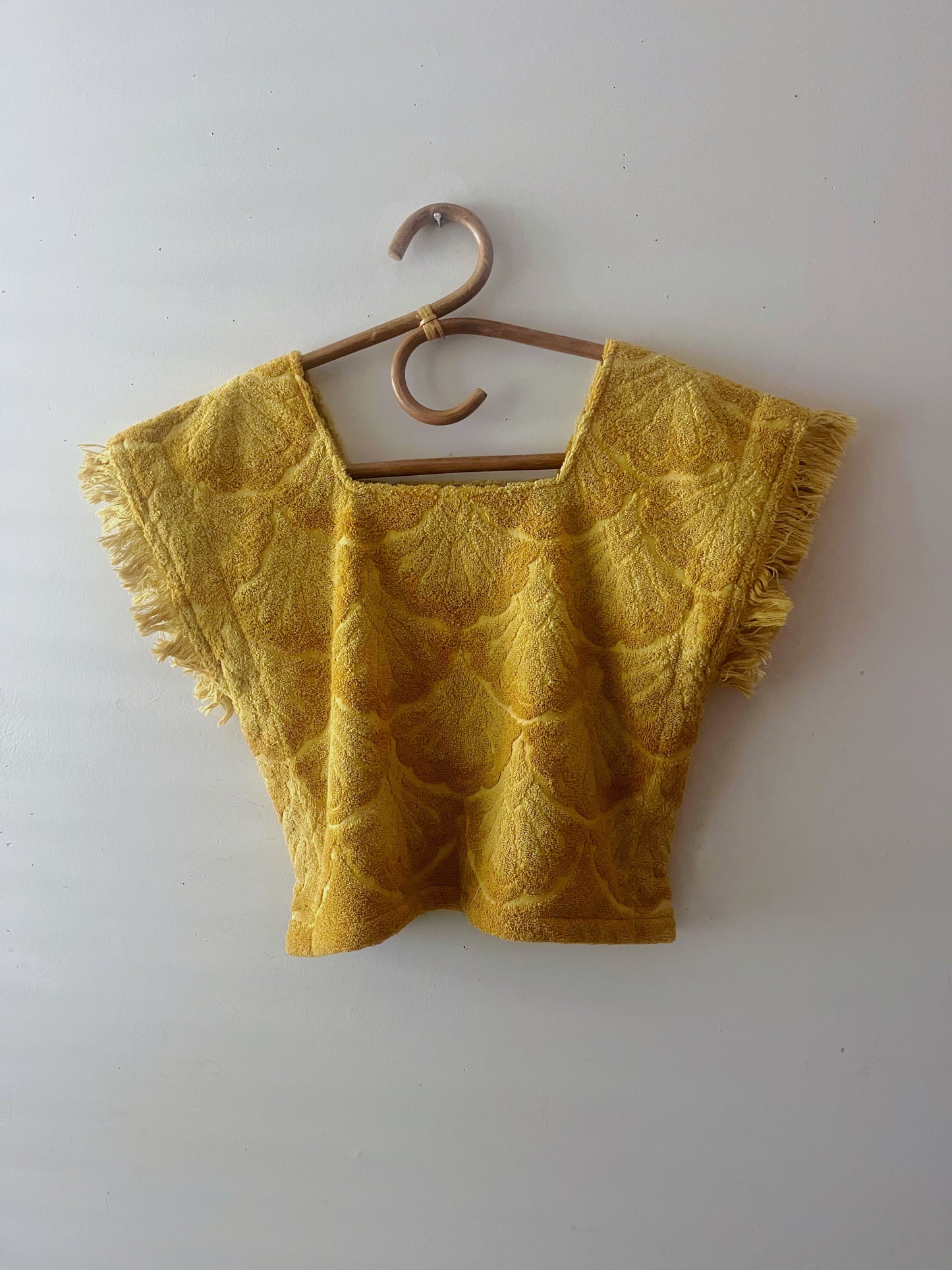 Oyster Shell Towel Top