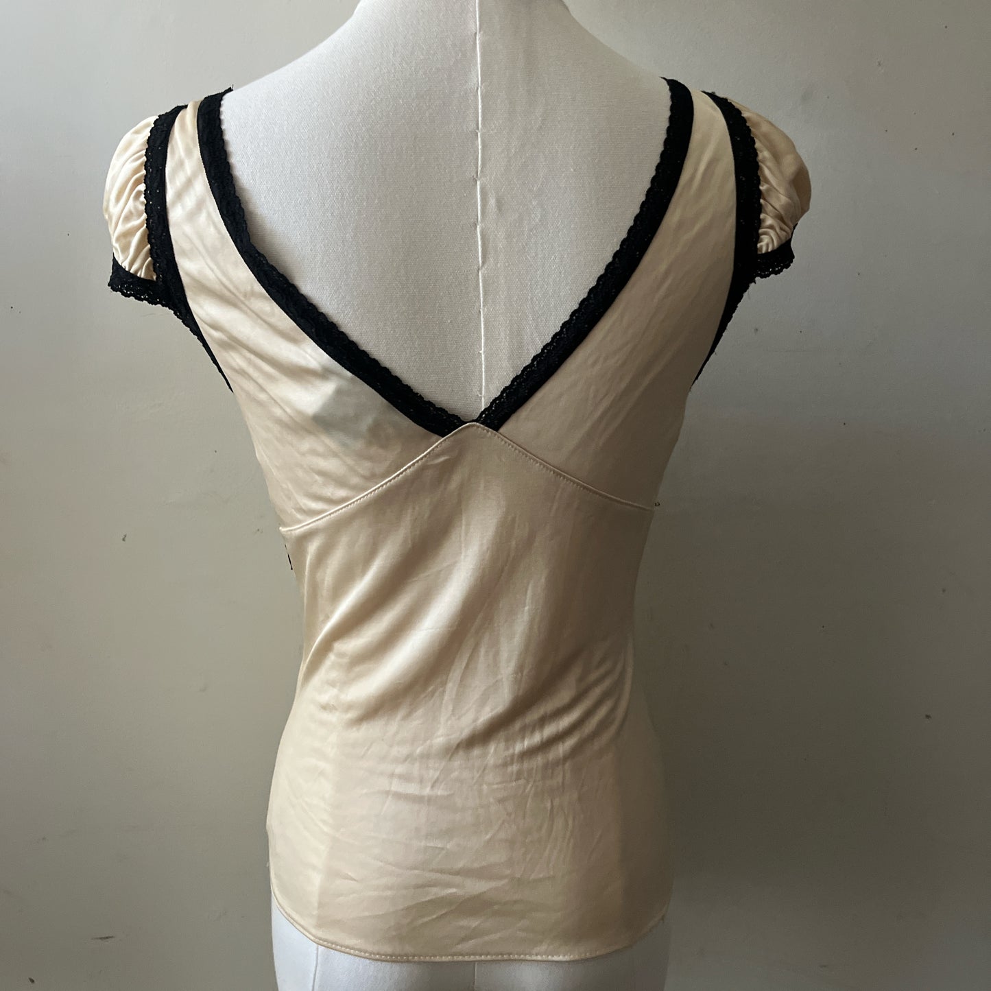 Rouge Lace Top | Small