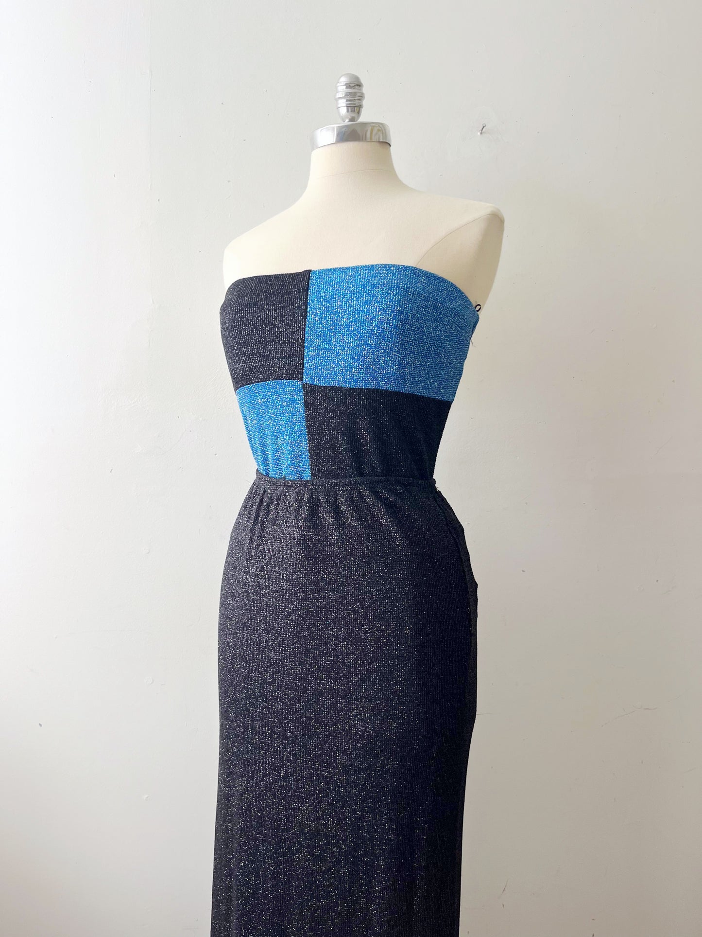 Slinky Metallic Tube Top & Maxi Skirt Set| Medium