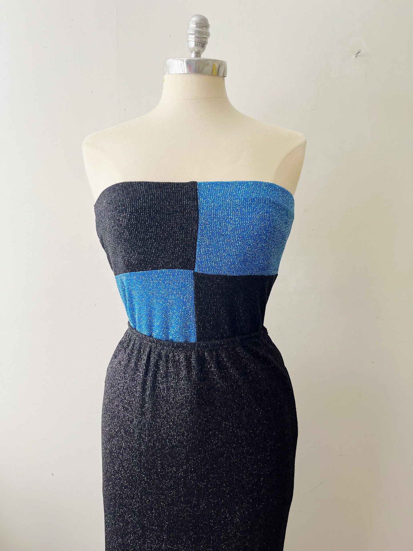Slinky Metallic Tube Top & Maxi Skirt Set| Medium