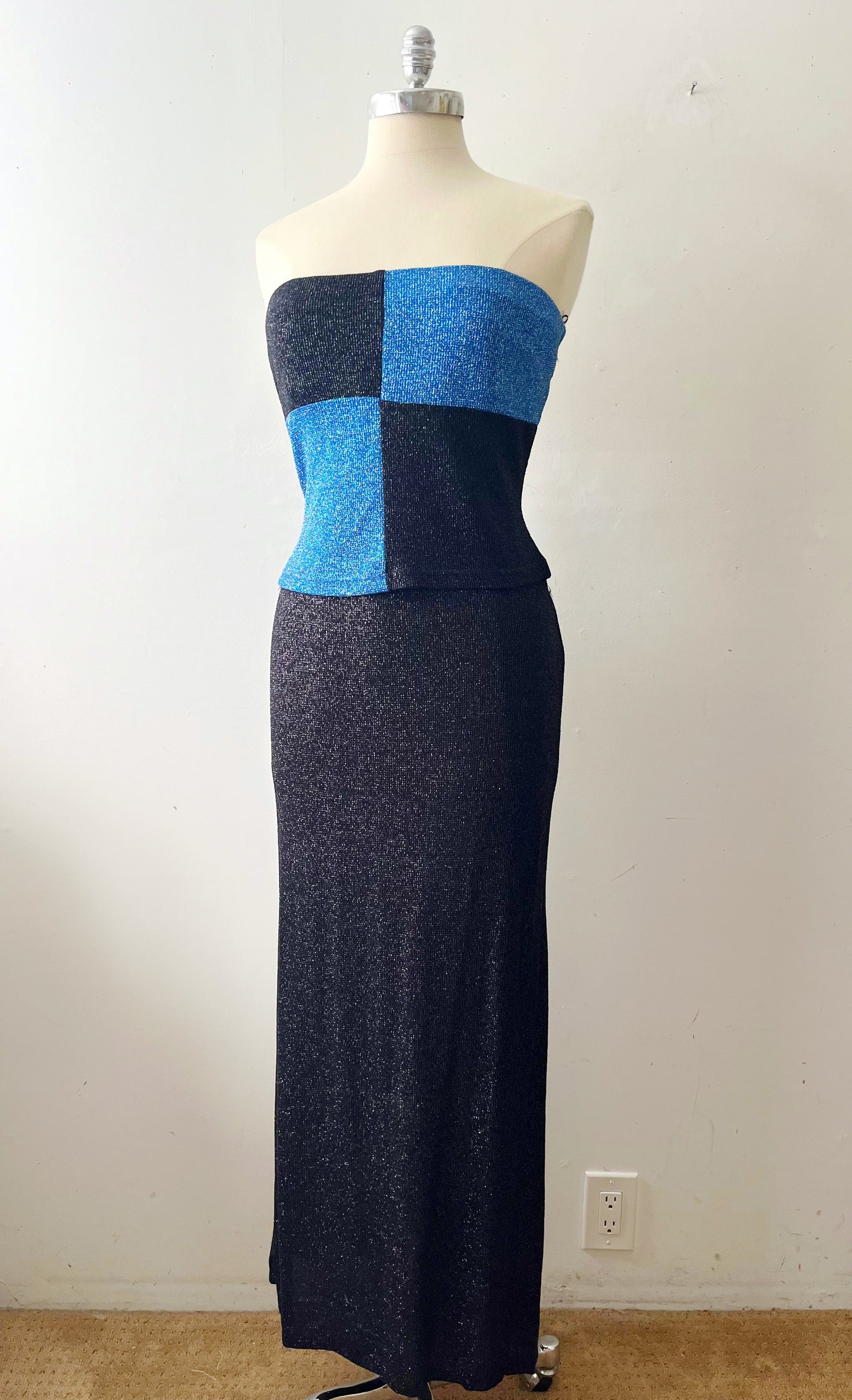 Slinky Metallic Tube Top & Maxi Skirt Set| Medium