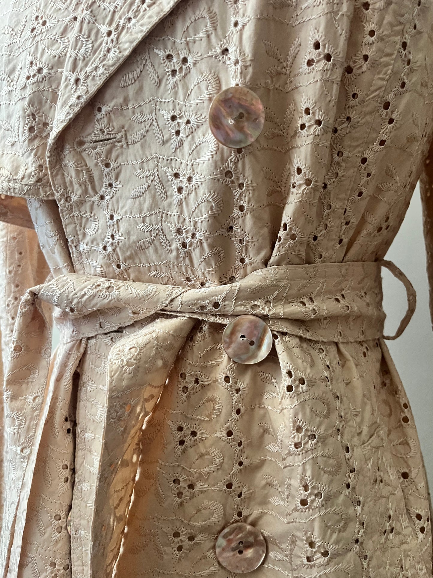 Milk Tea Eyelet Trench Coat Jacket| S/M