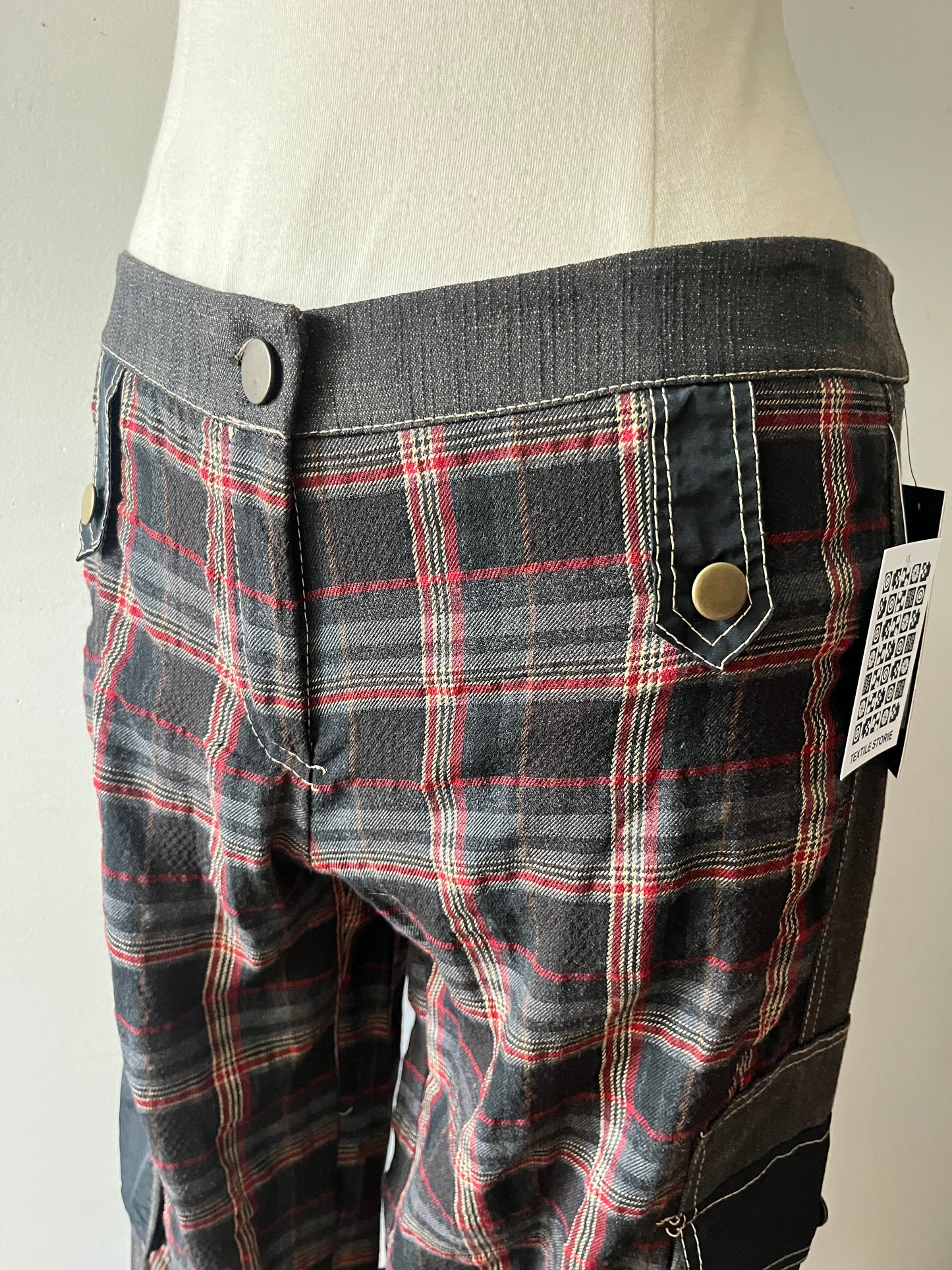 Italian Plaid Capri| Medium