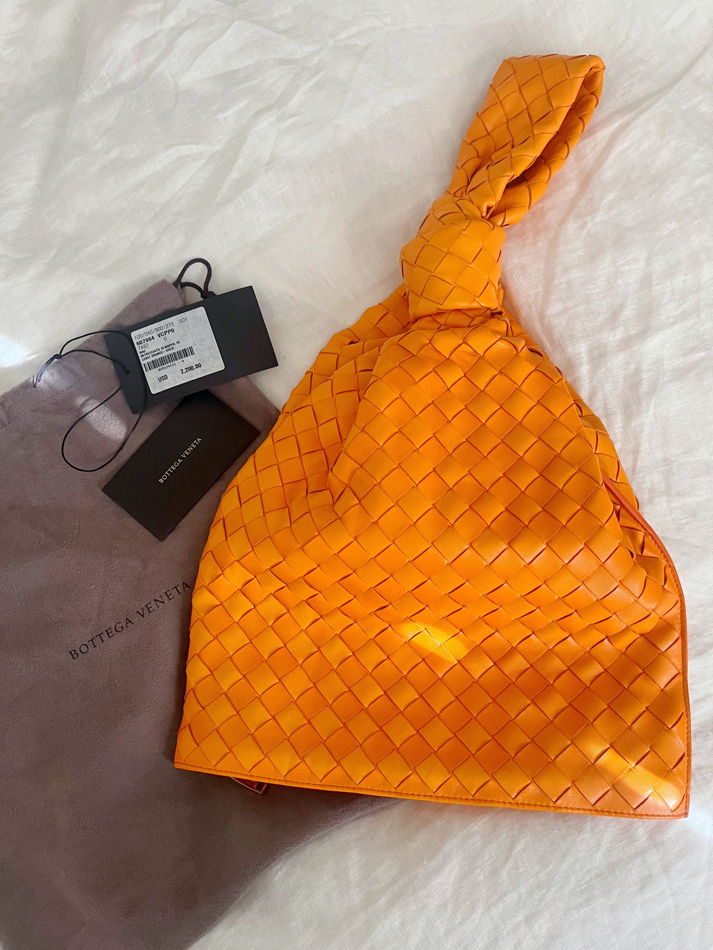Bottega Veneta Large Twist Leather Handbag