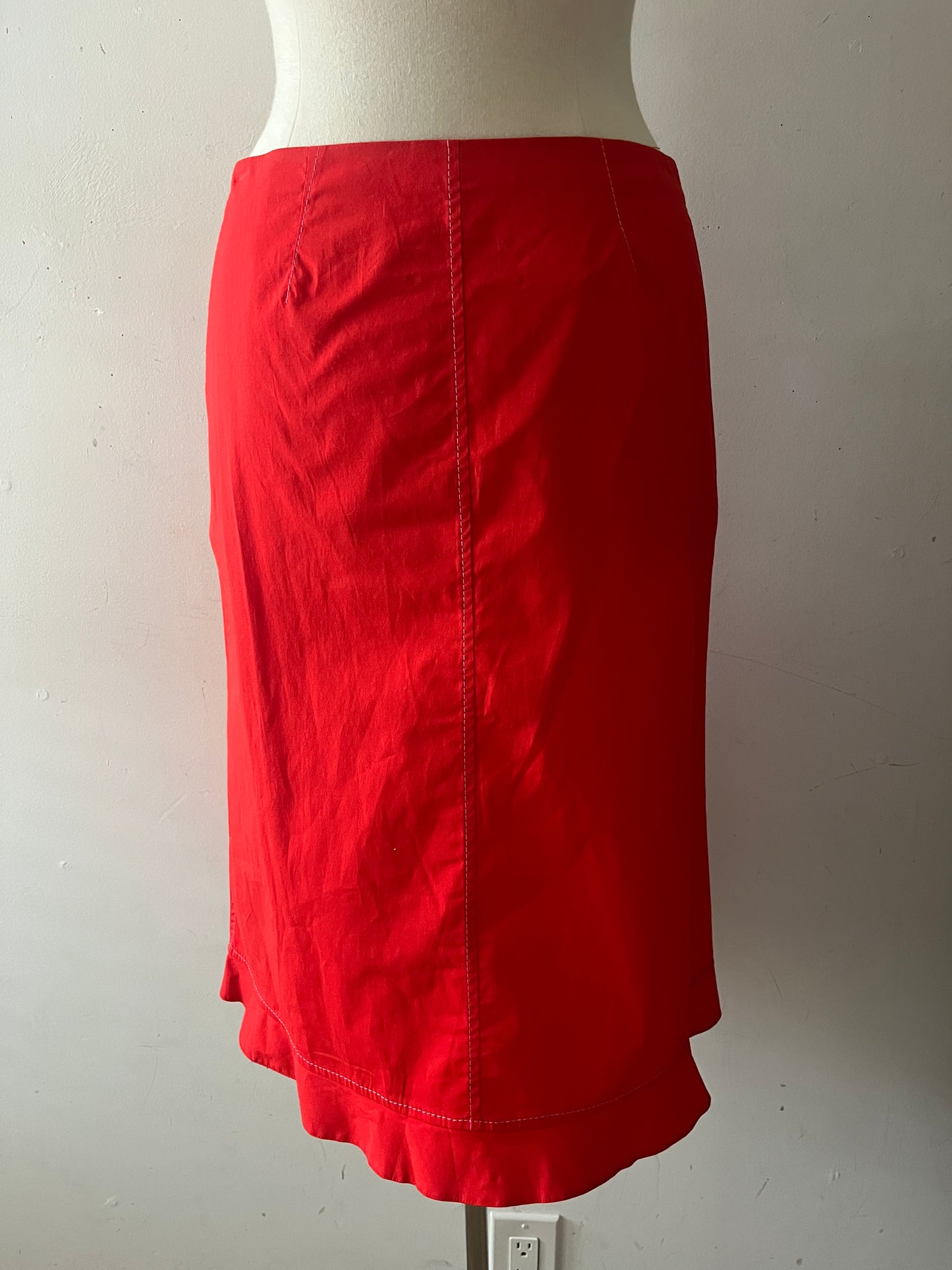 Red Contrast Stitch Ruffle Skirt| S/M