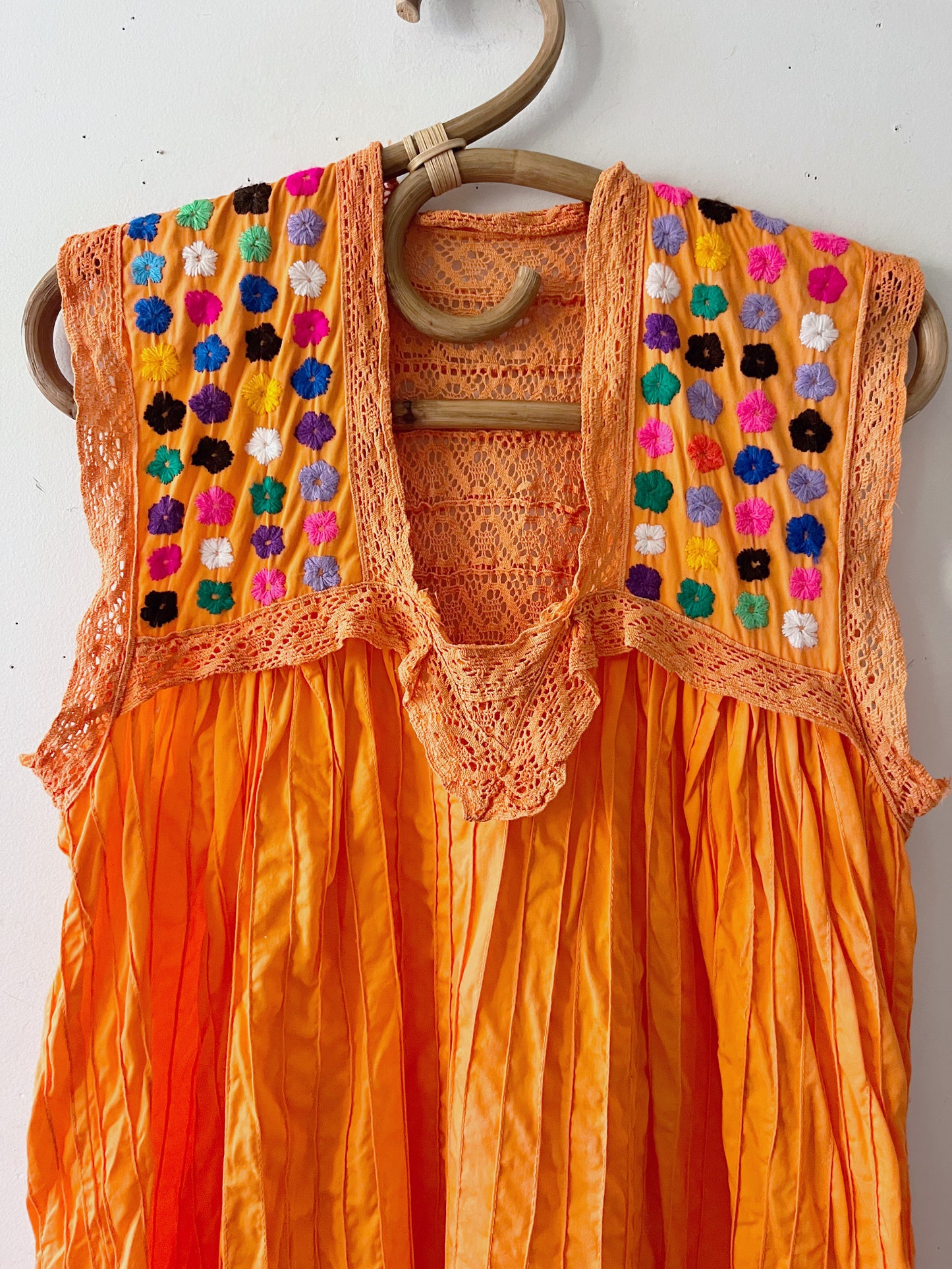 Embroidered Pin Tuck Tunic Dress| M/L
