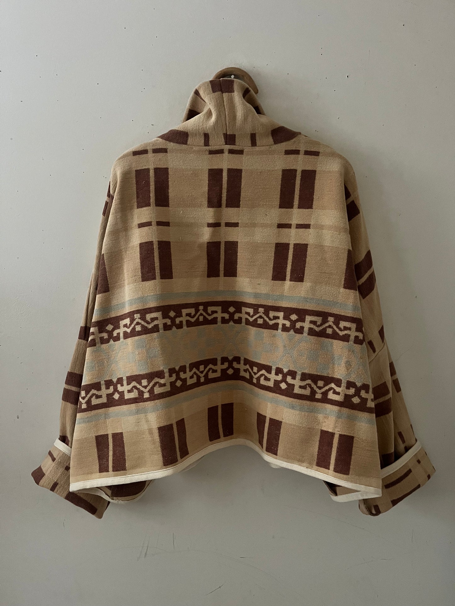 Latte Cream Camp Cardie Jacket| One Size