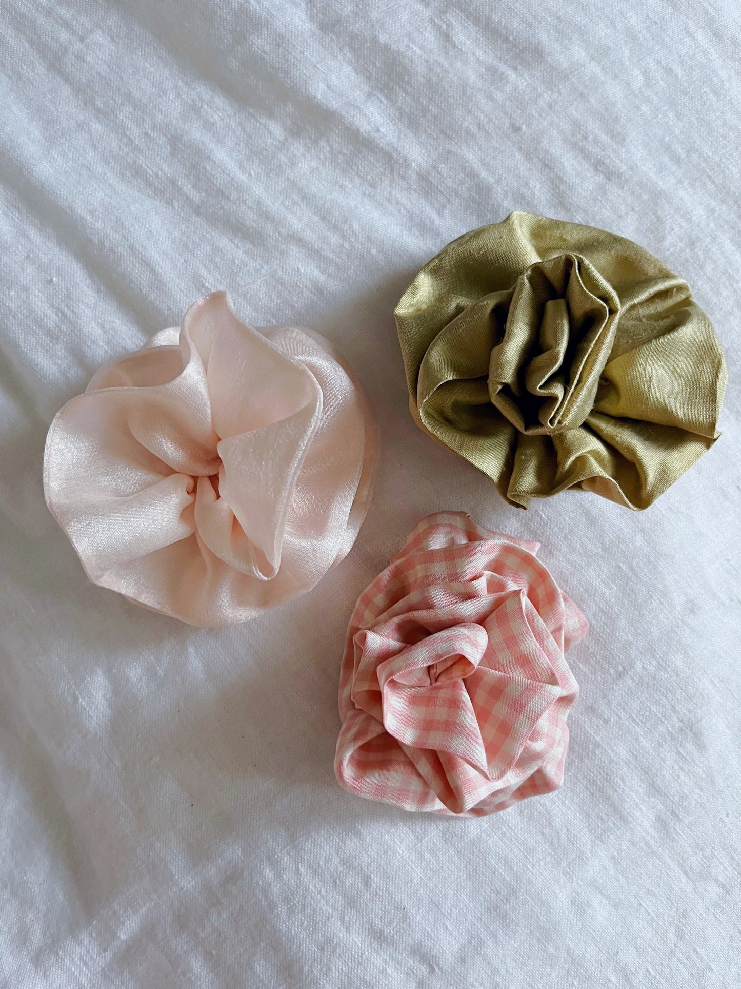 Botanical Rose Barrette- Gingham Pink