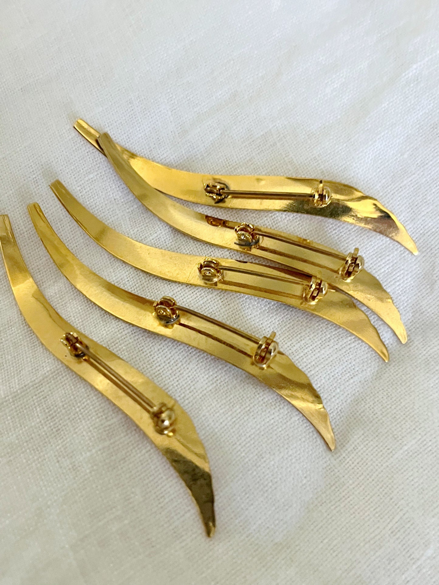 Petite Angel Wing Broach