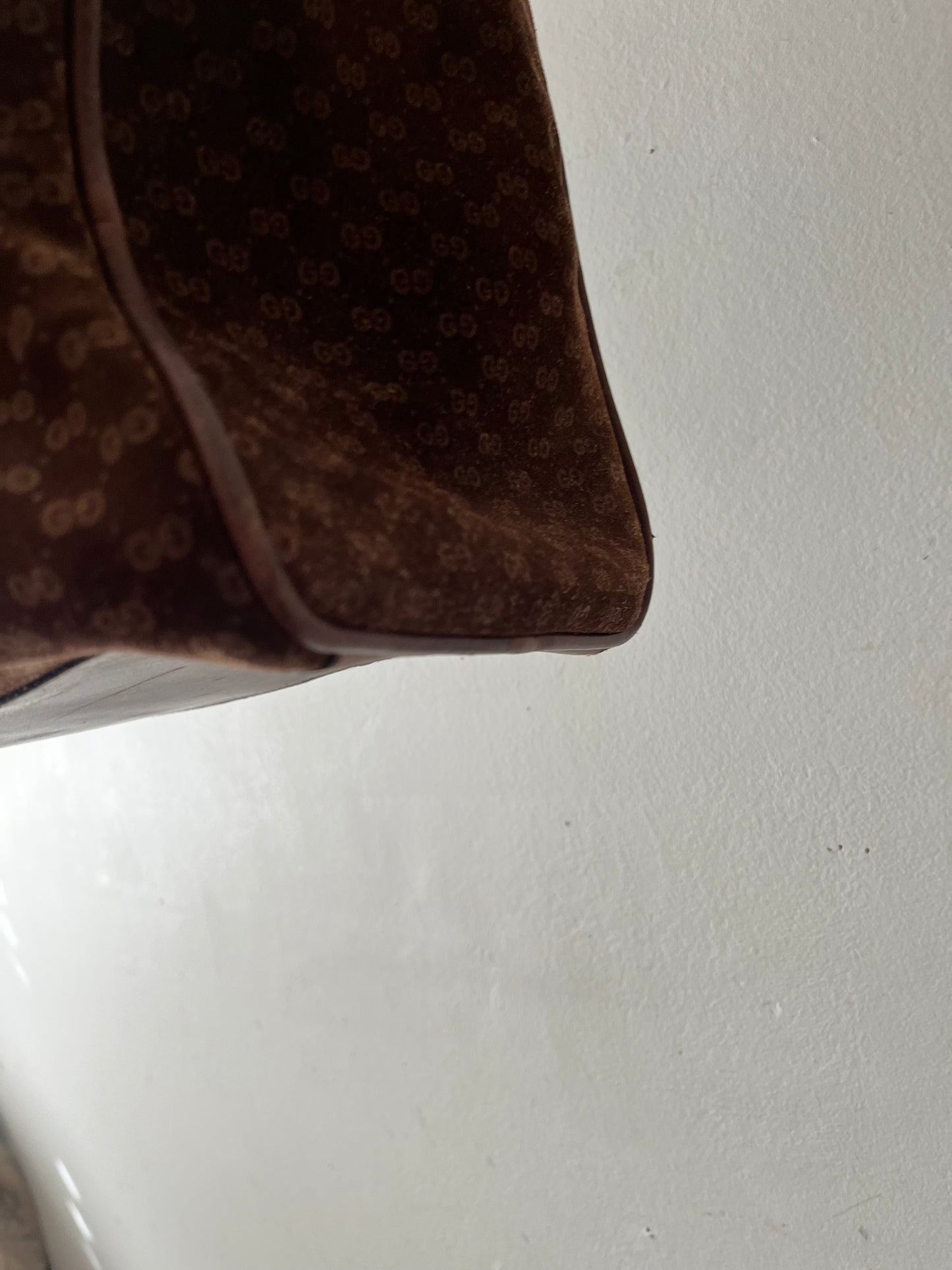 Gucci Suede Boston Handbag Purse