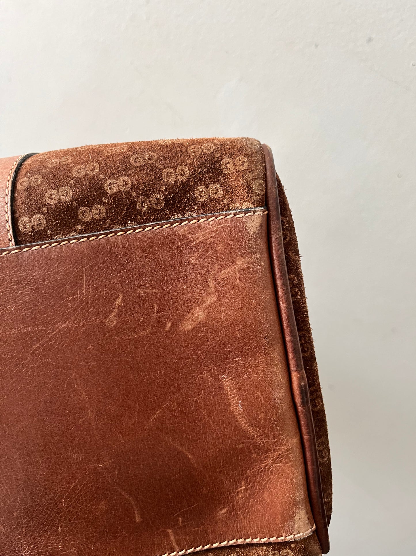 Gucci Suede Boston Handbag Purse