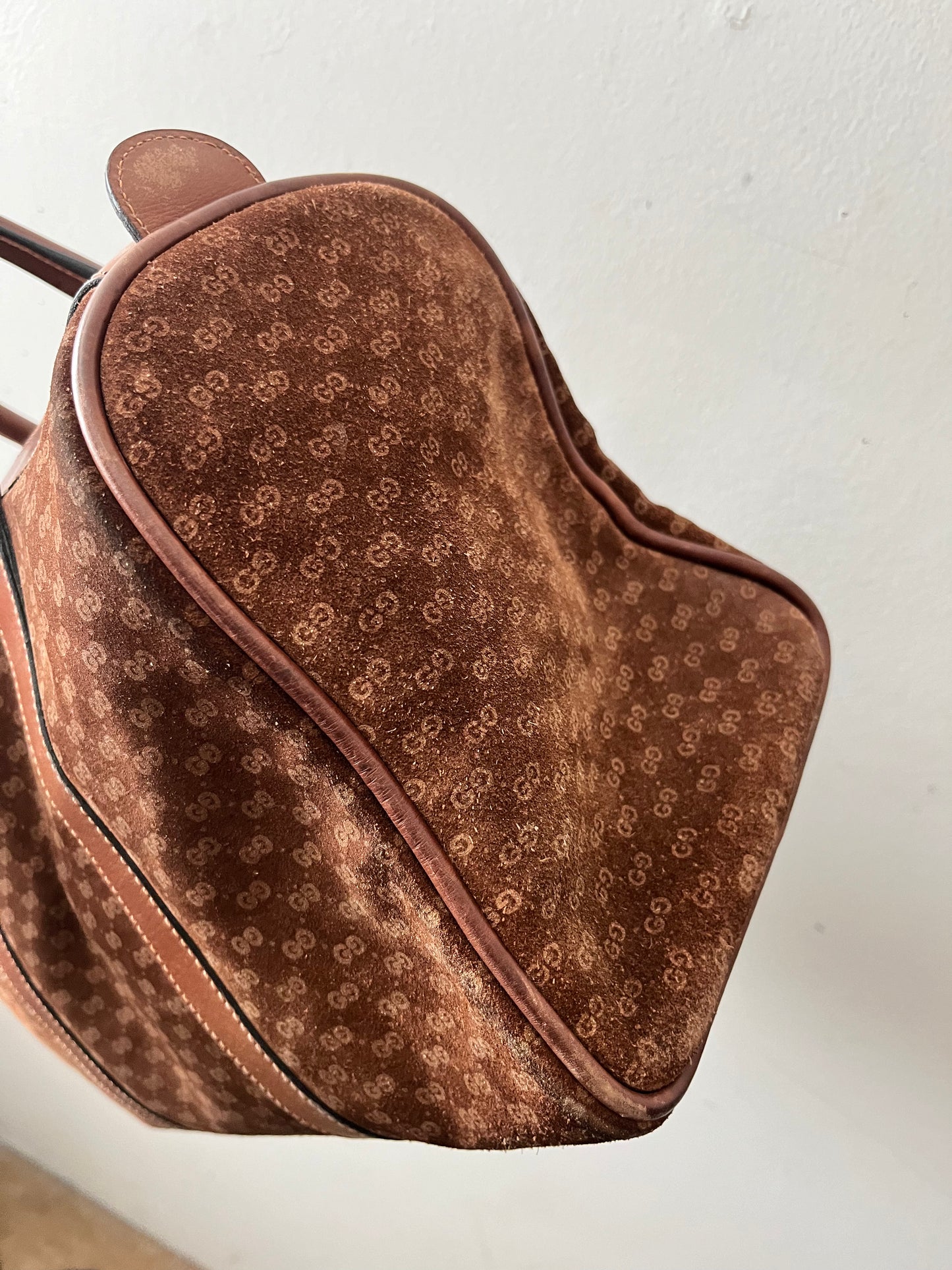 Gucci Suede Boston Handbag Purse