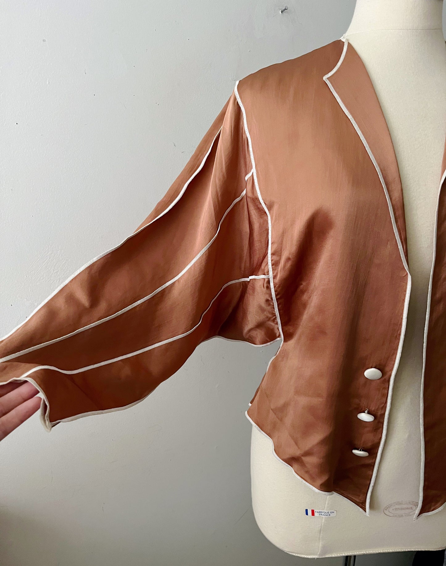 Silk Caplet Open Top