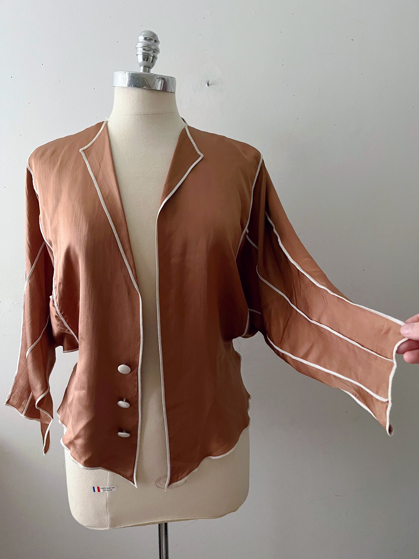 Silk Caplet Open Top
