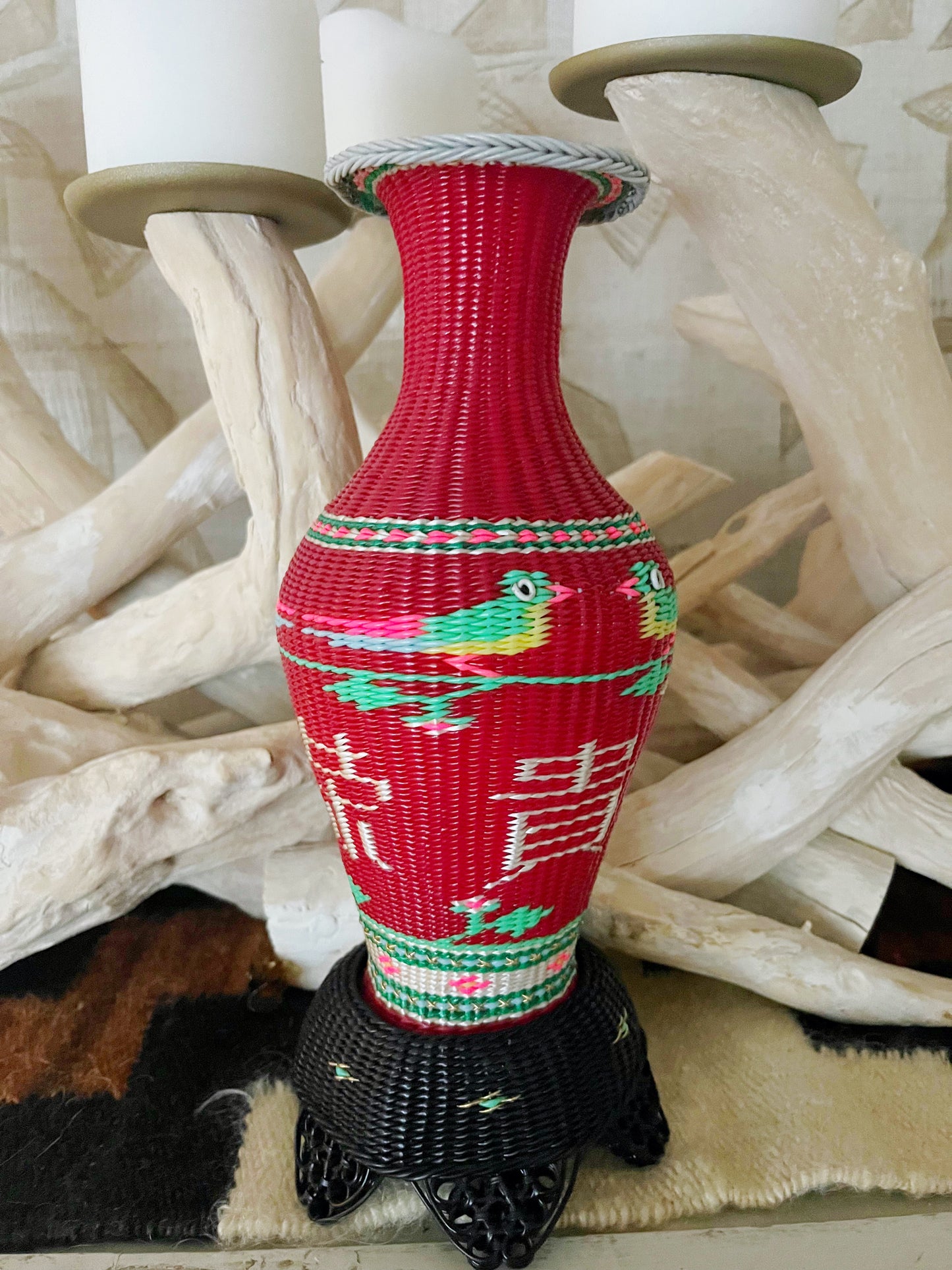 Scoubidou Woven Glass Vase