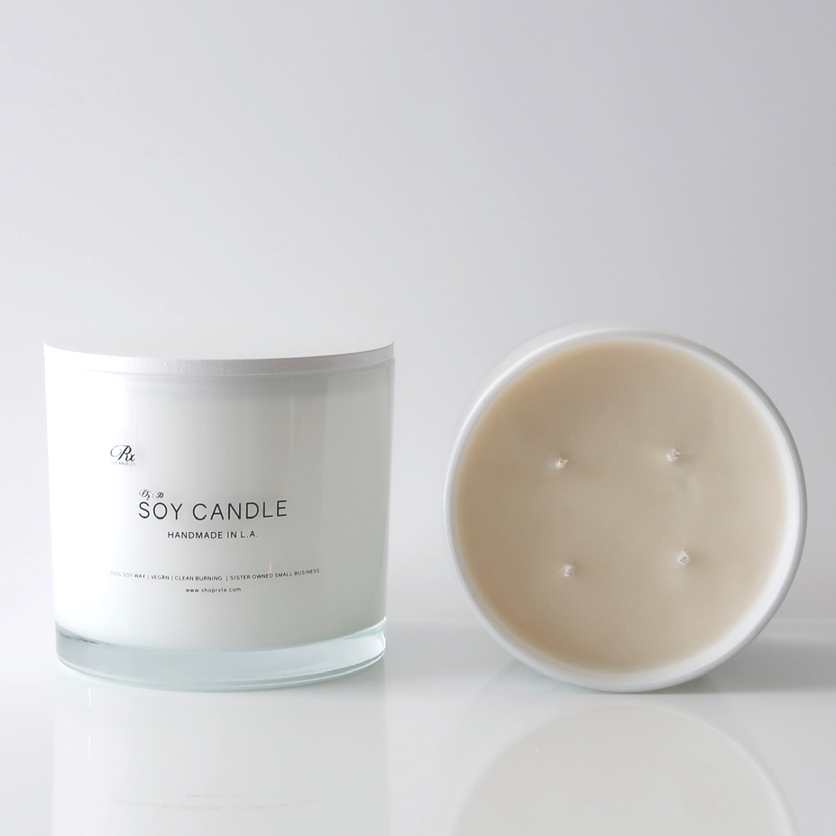 White Tea: 100% Soy Wax Candle