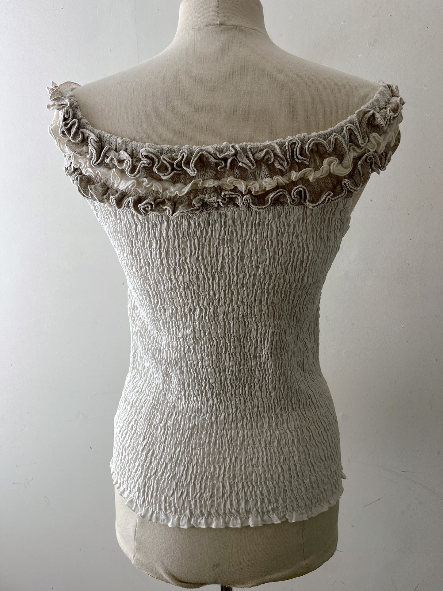 Mastro Moda Cream Linen Smocked Ruffle Top| M/L