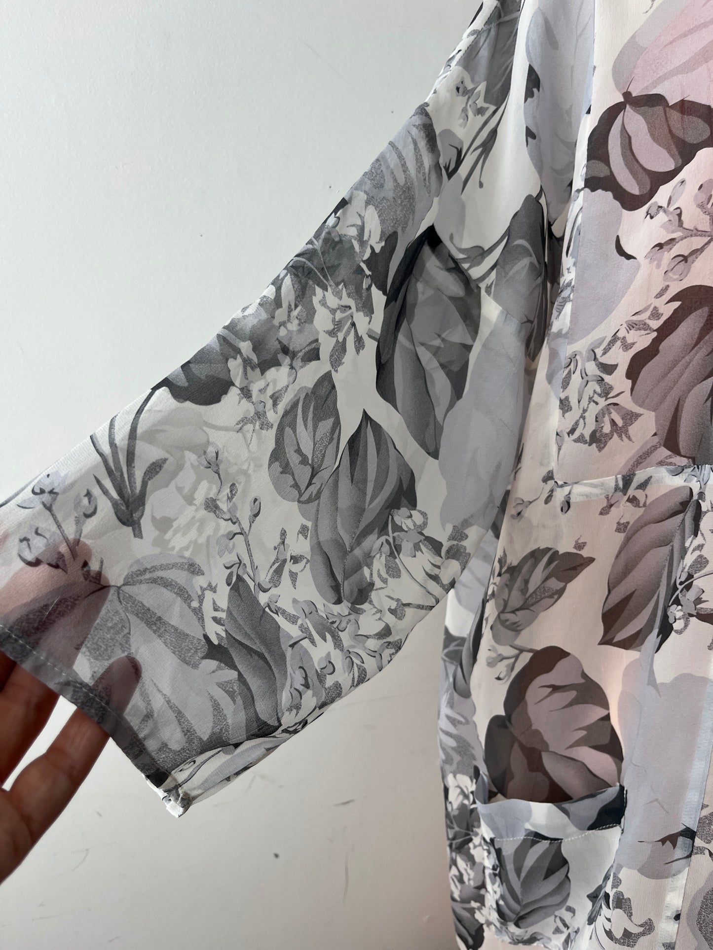 Grey Floral Sheer Silk Wrap Kimono| One Size