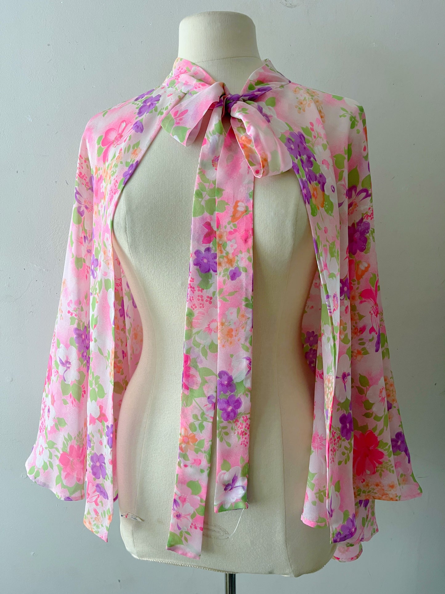 Pink Watercolor Floral Chiffon Tie-Neck Cape| One Size