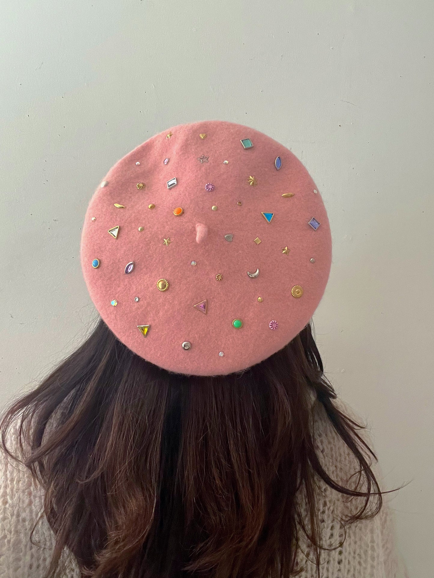 Stud Pop Beret- Peachy Pink Lucky Charms