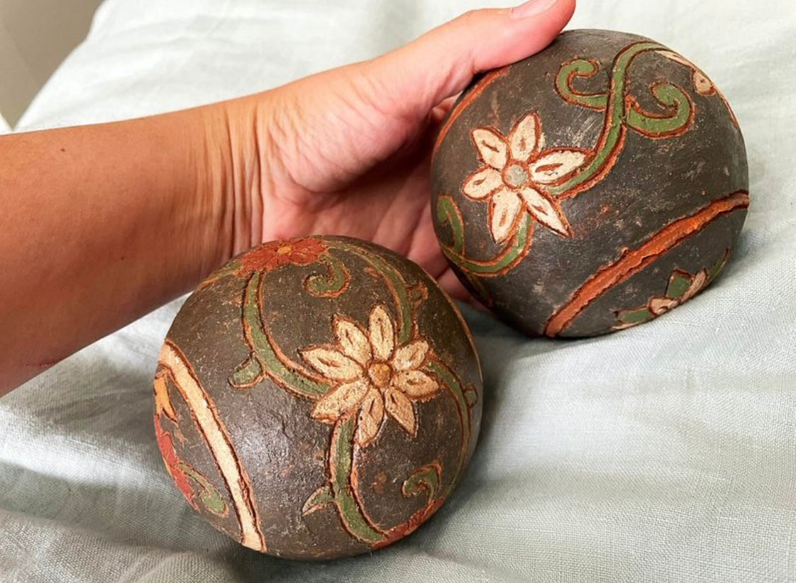 Hand Painted Pottery Decorative Balls