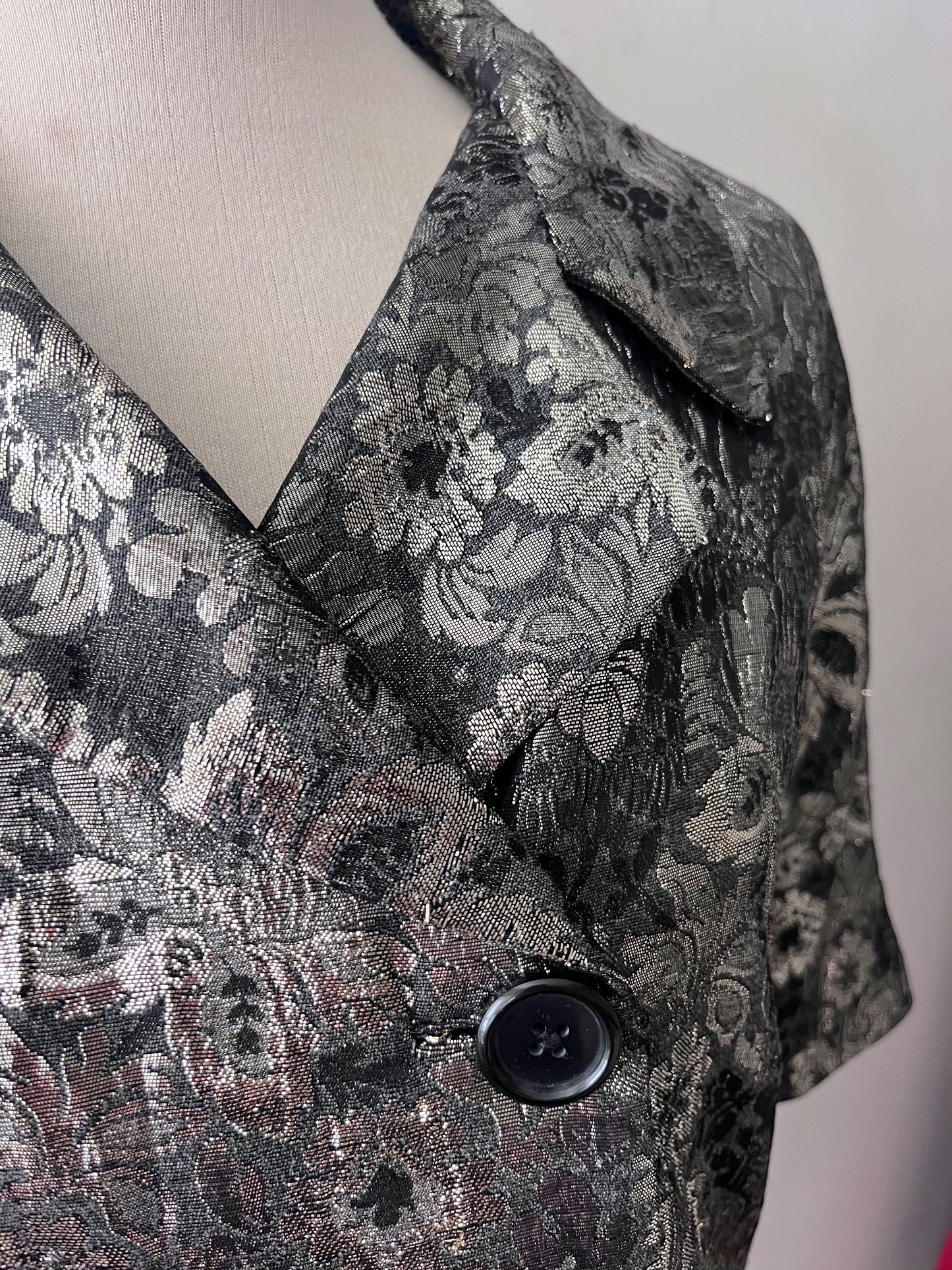 DKNY Metallic Brocade Paisley Cropped Jacket| Small