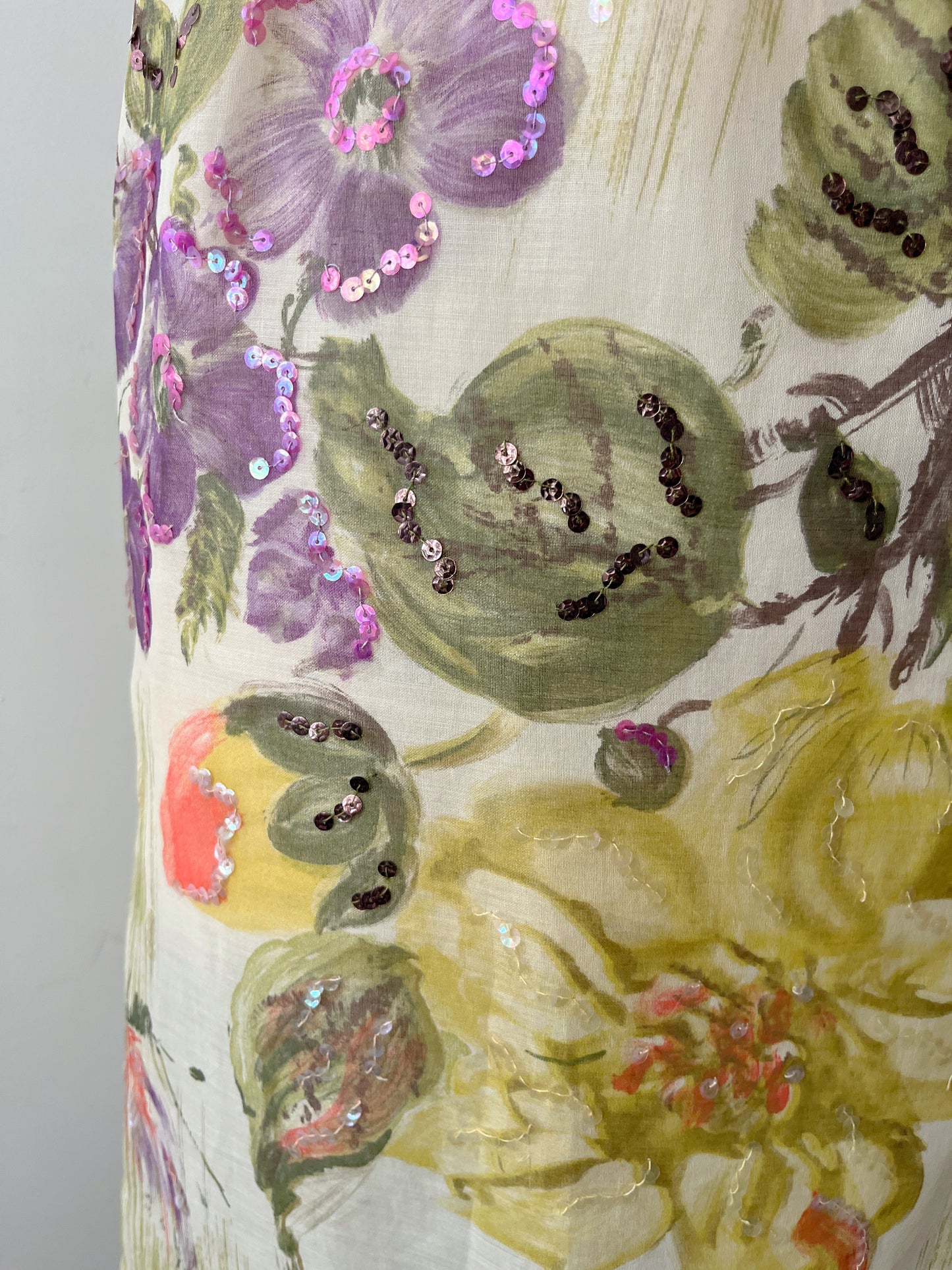Cream Floral Sequin Shift Dress | Medium