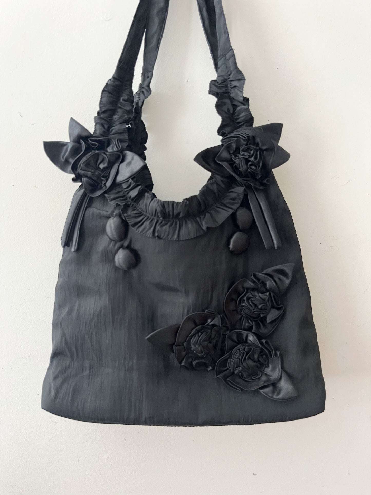 Rosette Puffy Packable Shoulder Purse