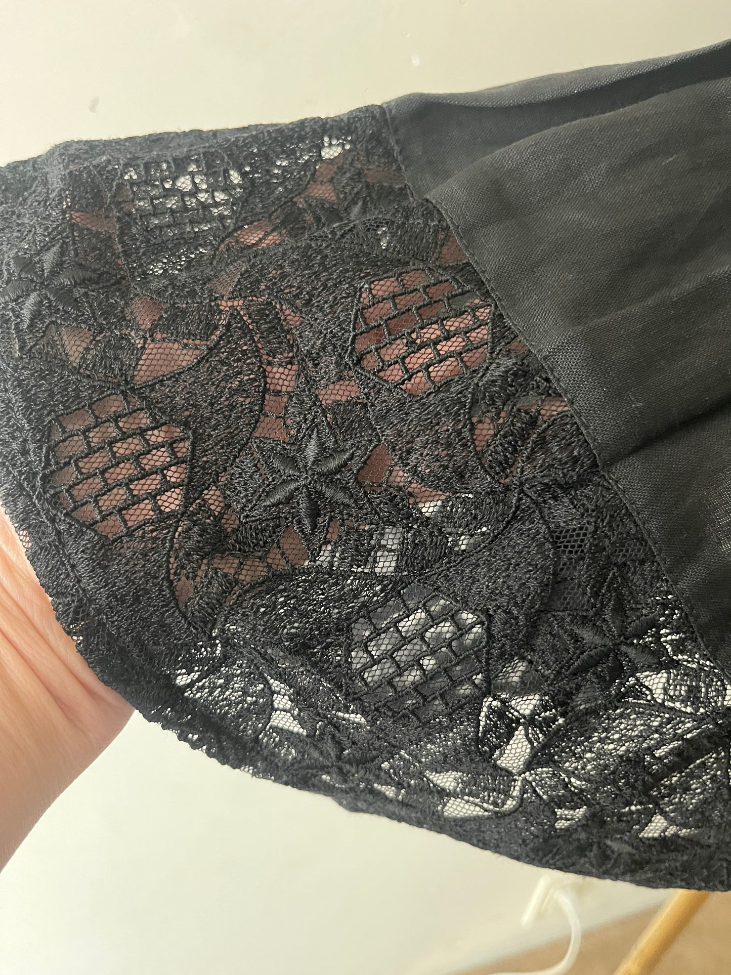 Versus by Gianni Versace Black Linen & Lace Pleated Mini Skort | Size S