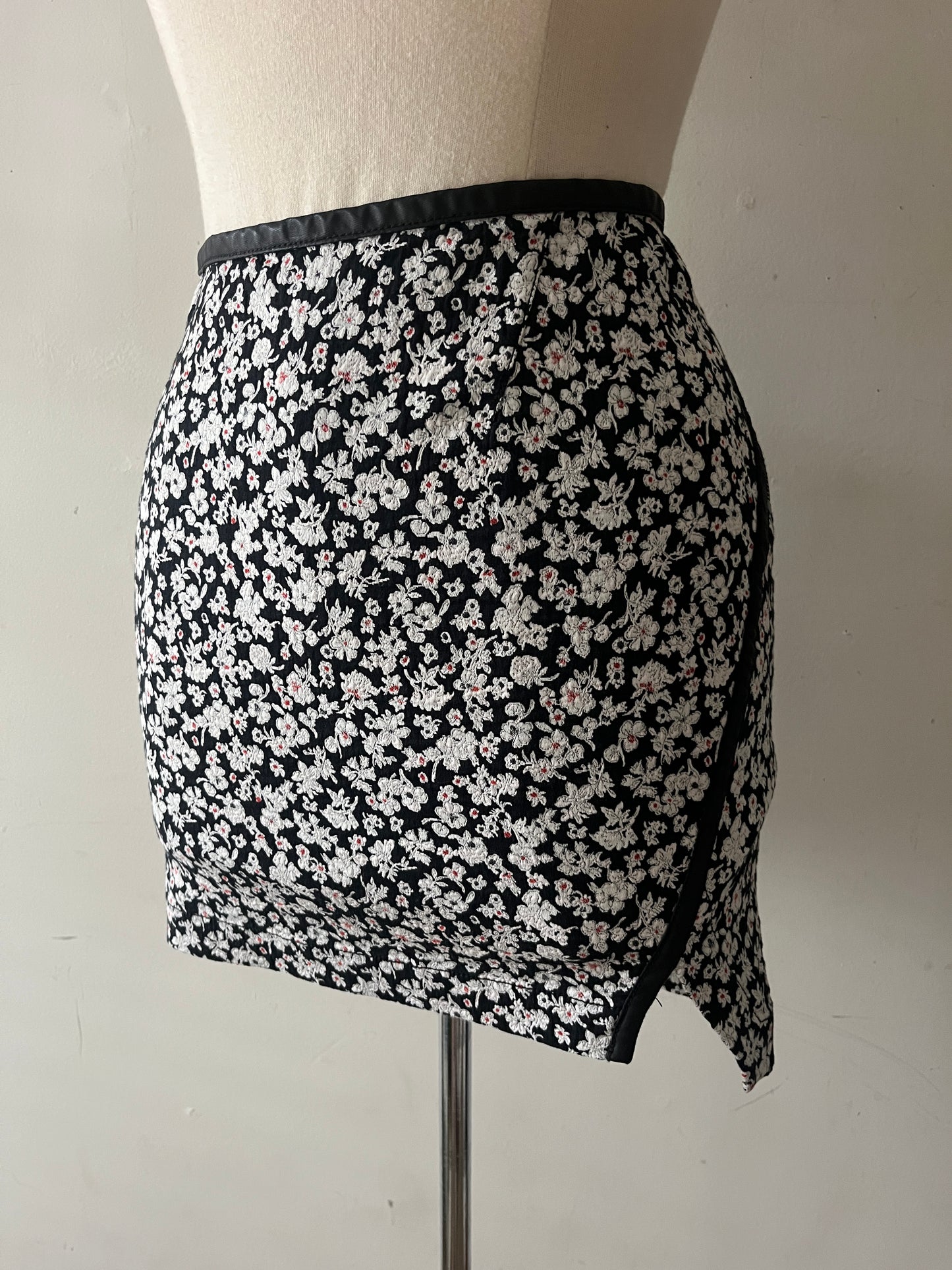 Cop Copine Jacquard Floral Knit Mini Skirt| Small