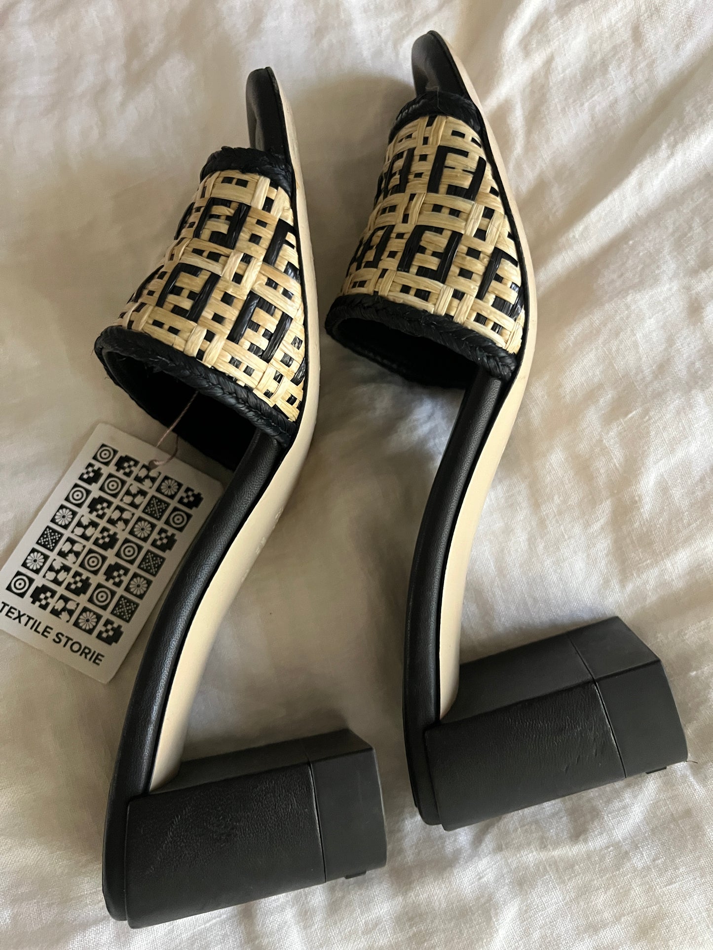 Fendi Roma Woven FF Logo Raffia Slide Sandals