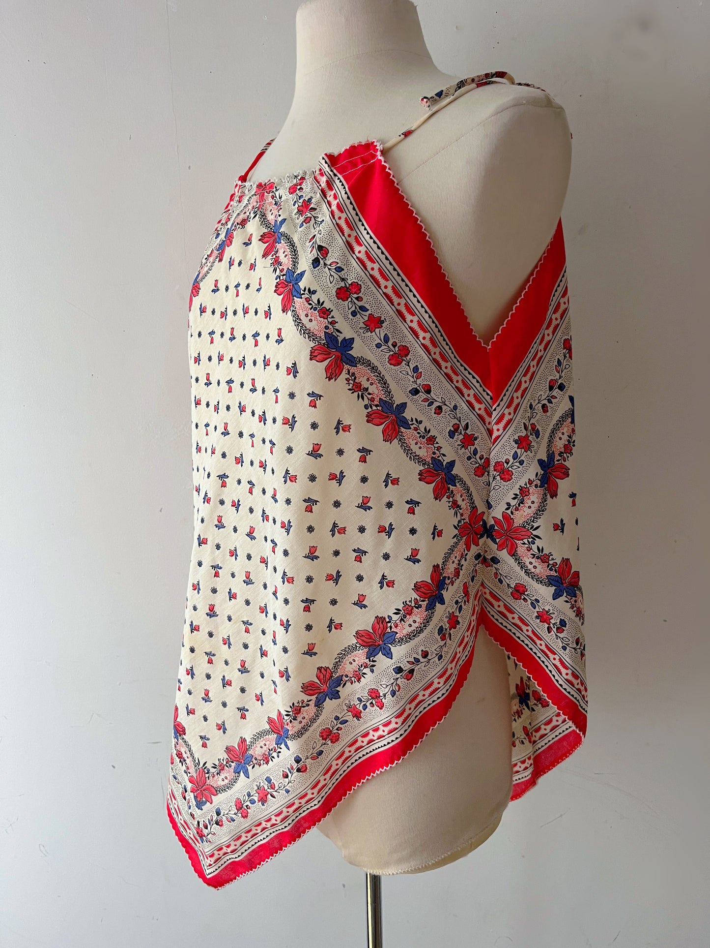 Bandana Print Handkerchief Hem Cami Top| M/L