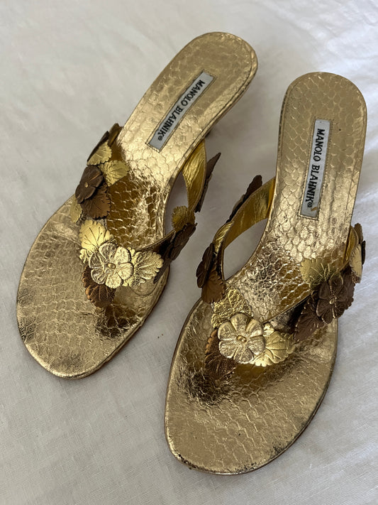 Manolo Blahnik Gold  Flower Thong Kitten Heel Sandals