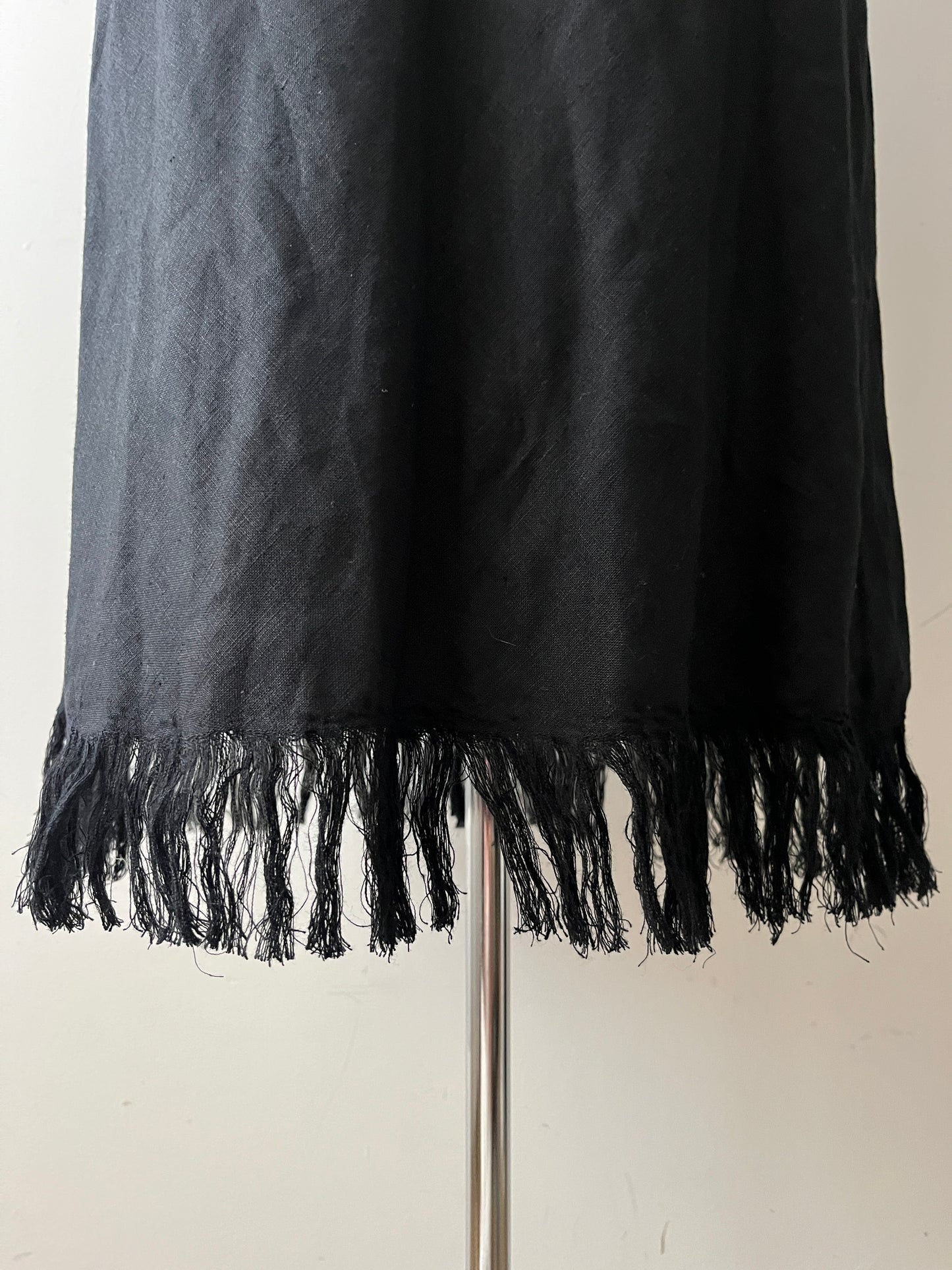 Tara Jarmon Y2K Black Fringe Hem Midi Skirt| S/M