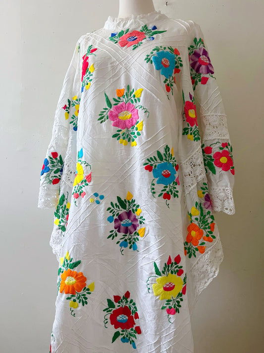 Floral Embroidered Winged Maxi Dress| M/L