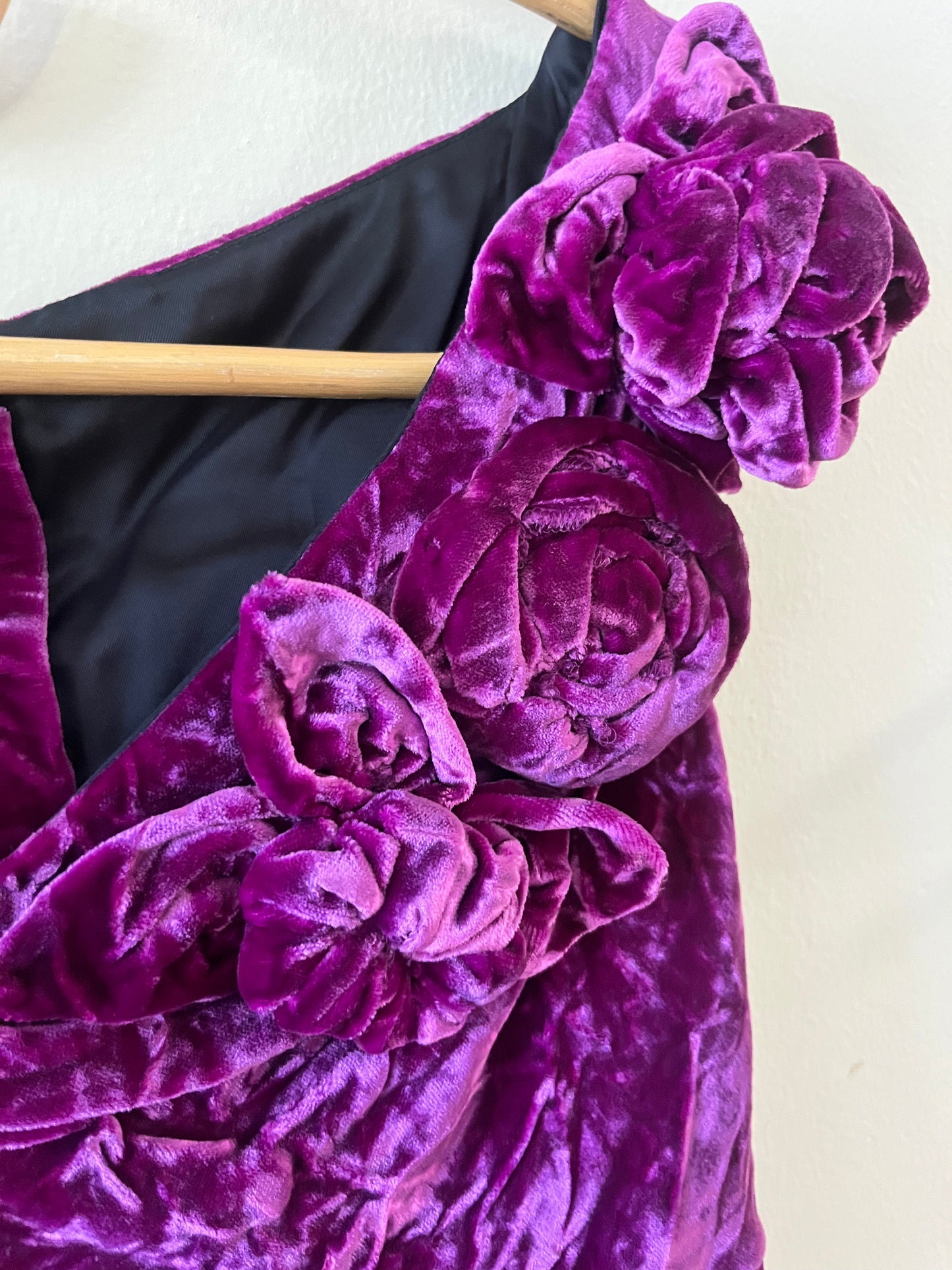Dries Van Noten 3D Floral Velvet Top | S/M