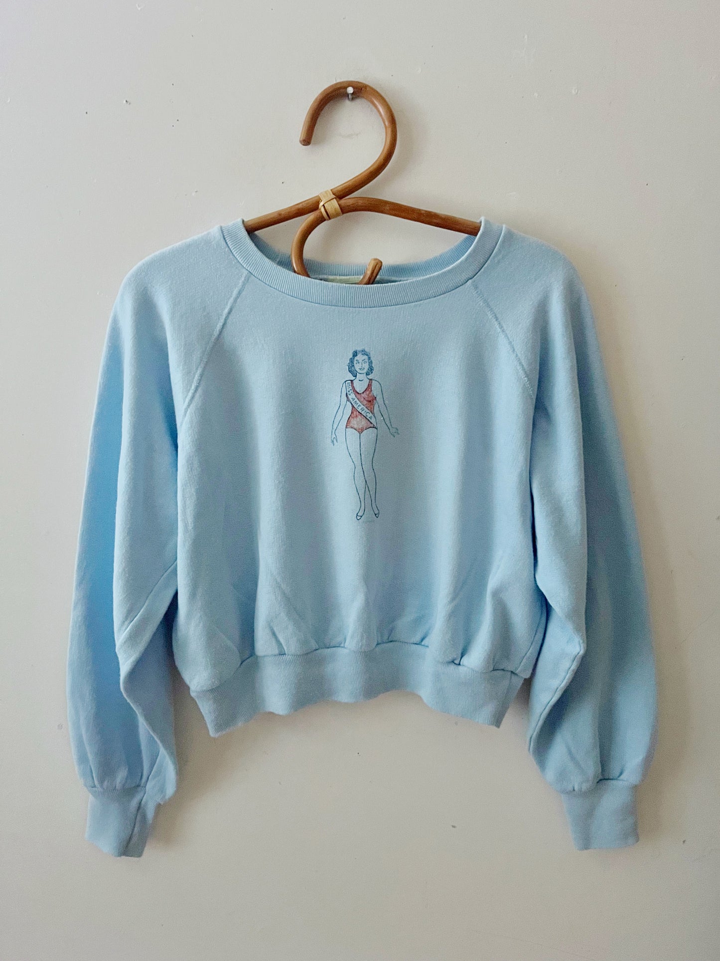 Miss America Modern Crew Sweater Pale Blue| S/M