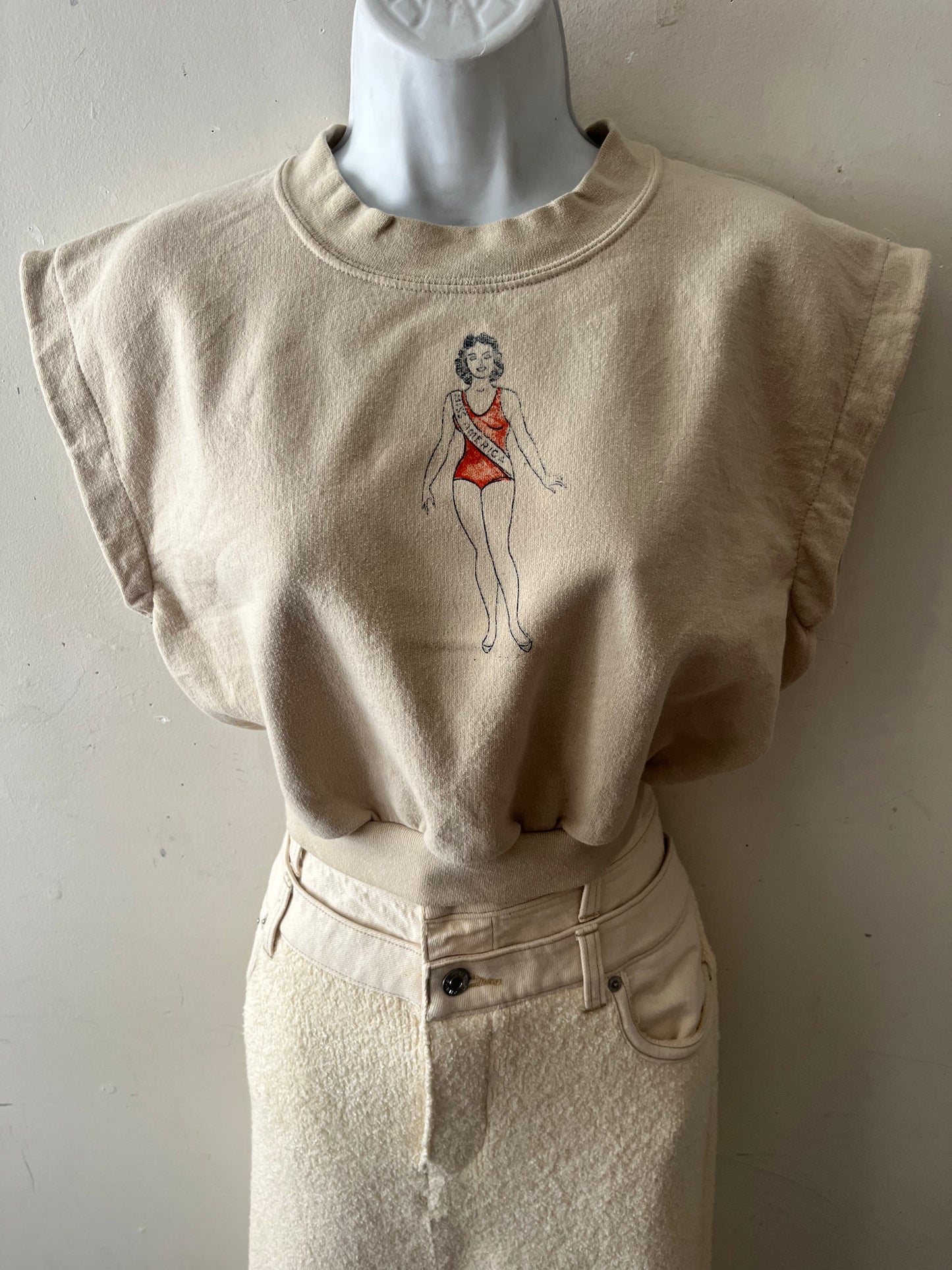 Miss America Modern Crew Sweat Top Milk Tea| S/M