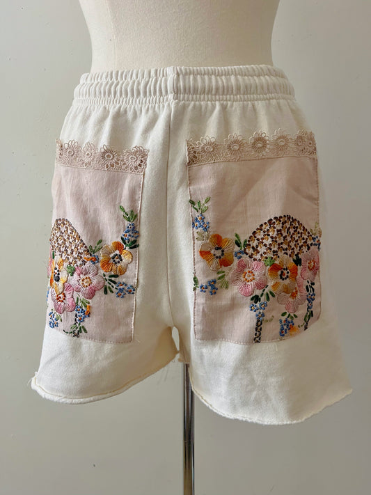 Garden Pocket Shorts| Medium