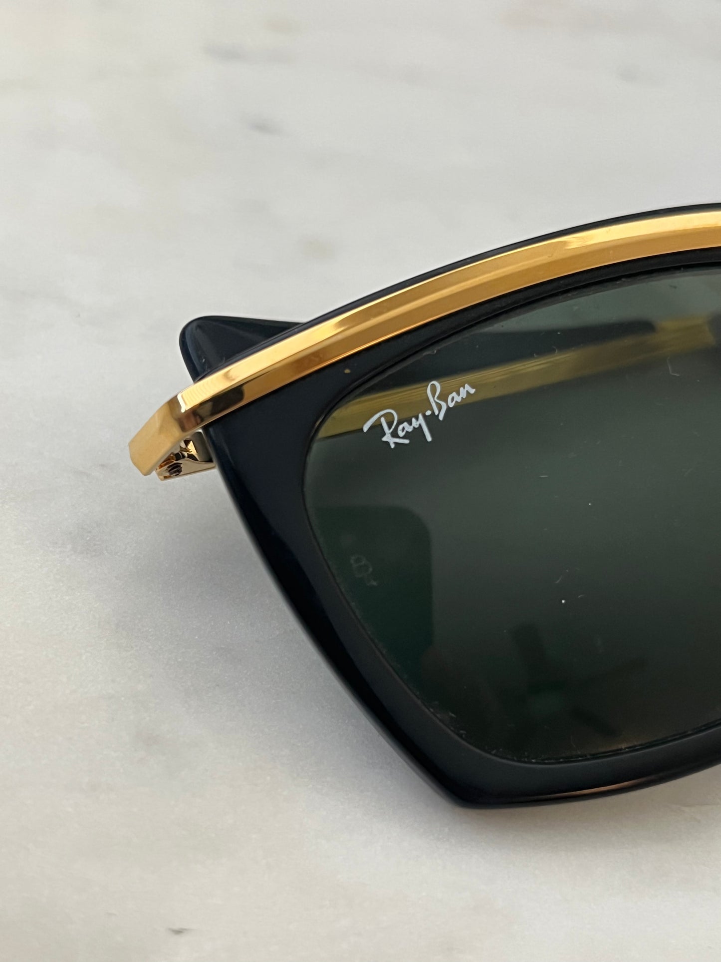 Ray Ban Sunglasses- Gold/Black
